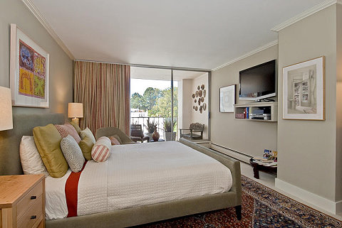 Pauline's bedroom design